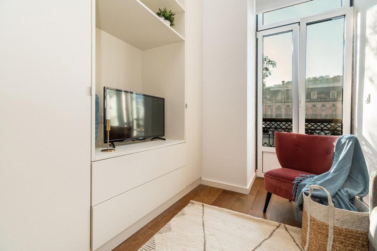 Graceful Design Studio With Romantic View Lisboa Extérieur photo